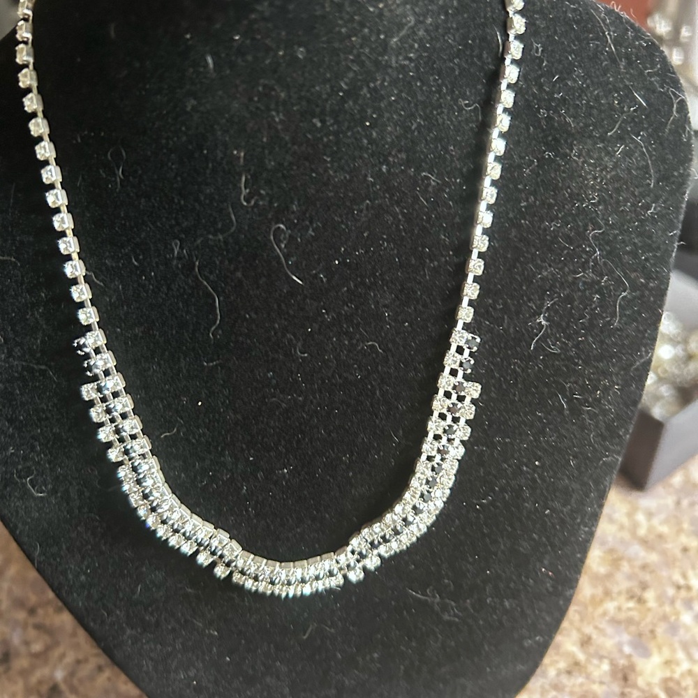 Elegant Silver and Black Onyx Necklace